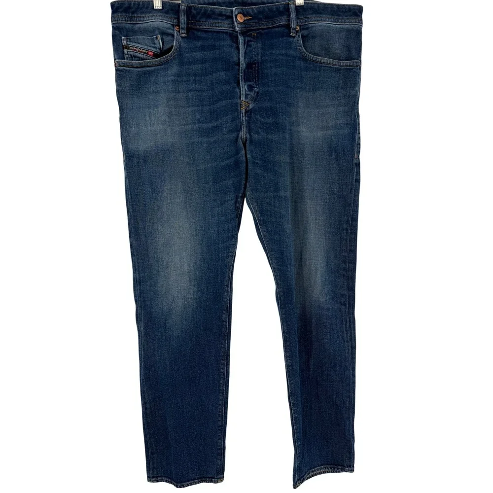 Diesel Buster Regular Slim-Tapered Jeans Blue Medium Wash Mens W40 L32 Stretch